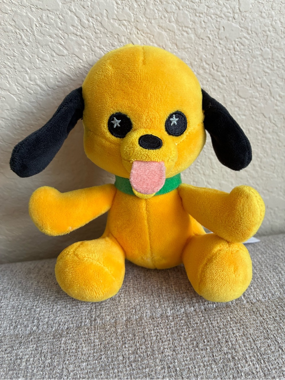 Vintage Tokyo Disney Pluto 5" Plush Badge Star Eyes Starry Sky